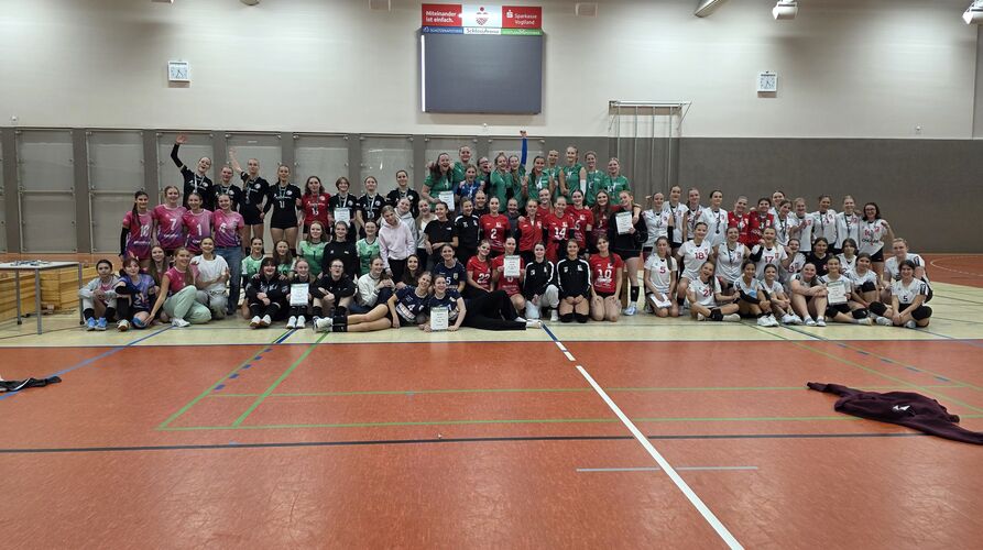 U18w wird Vize-Bezirksmeister